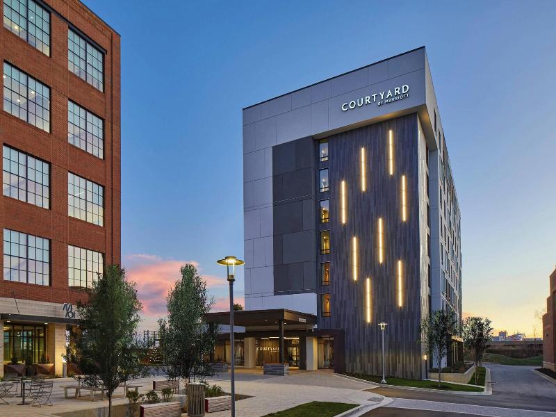 Courtyard by Marriott Baltimore Downtown/McHenry R image