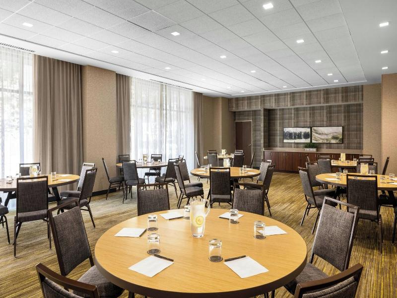 Courtyard by Marriott Baltimore Downtown/McHenry R image