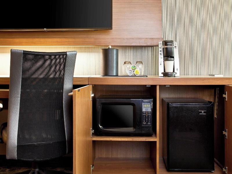 Courtyard by Marriott Baltimore Downtown/McHenry R image