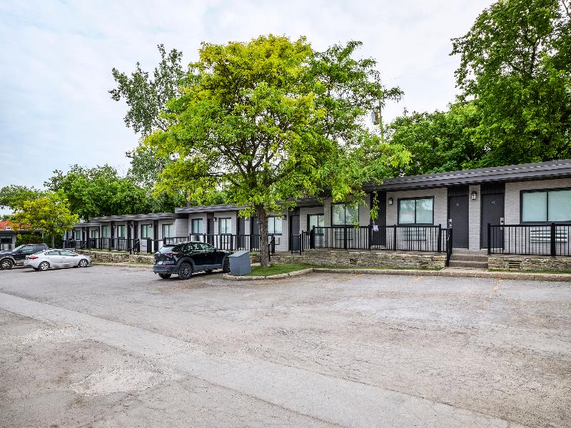 Motel Newstar Laval