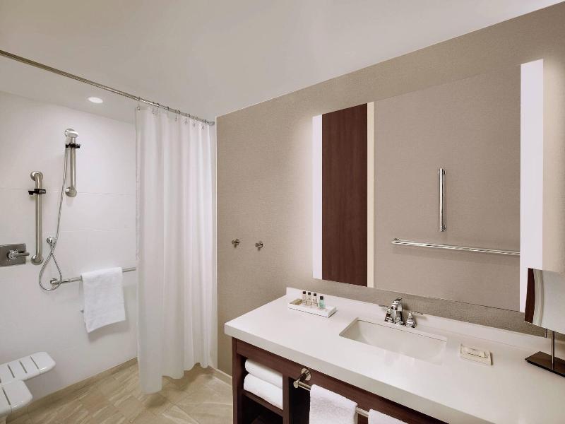 Marriott Dallas Allen Hotel & Convention Center image