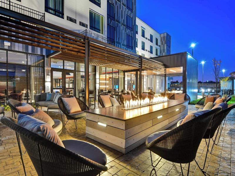 Courtyard By Marriott Bentonville Rogers Promenade