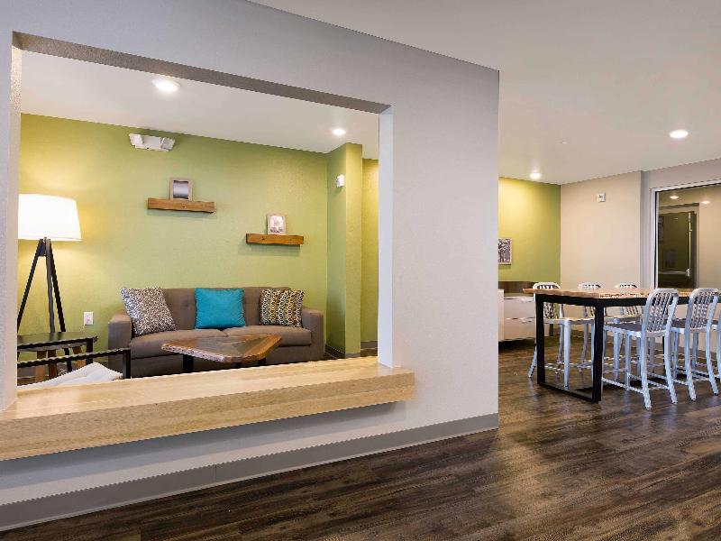 Woodspring Suites Springdale image