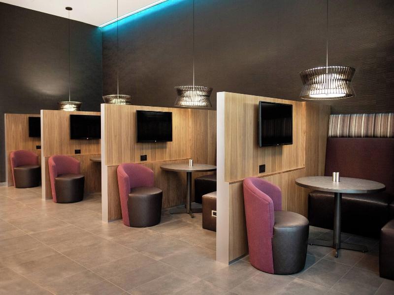 Courtyard By Marriott Mesa At Wrigleyville West image