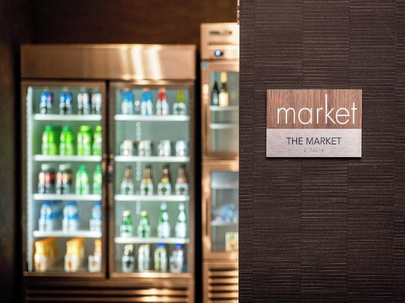 Courtyard By Marriott Mesa At Wrigleyville West image