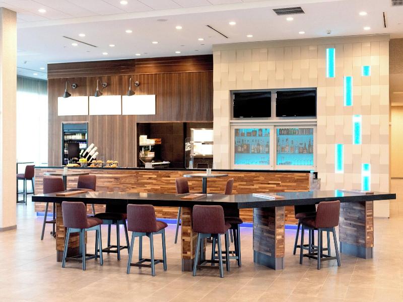 Courtyard By Marriott Mesa At Wrigleyville West image