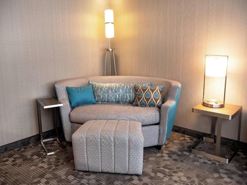 Courtyard By Marriott Mesa At Wrigleyville West image