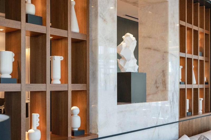 Ac Hotel By Marriott Scottsdale North image
