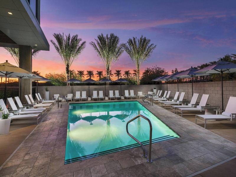 Ac Hotel By Marriott Scottsdale North image