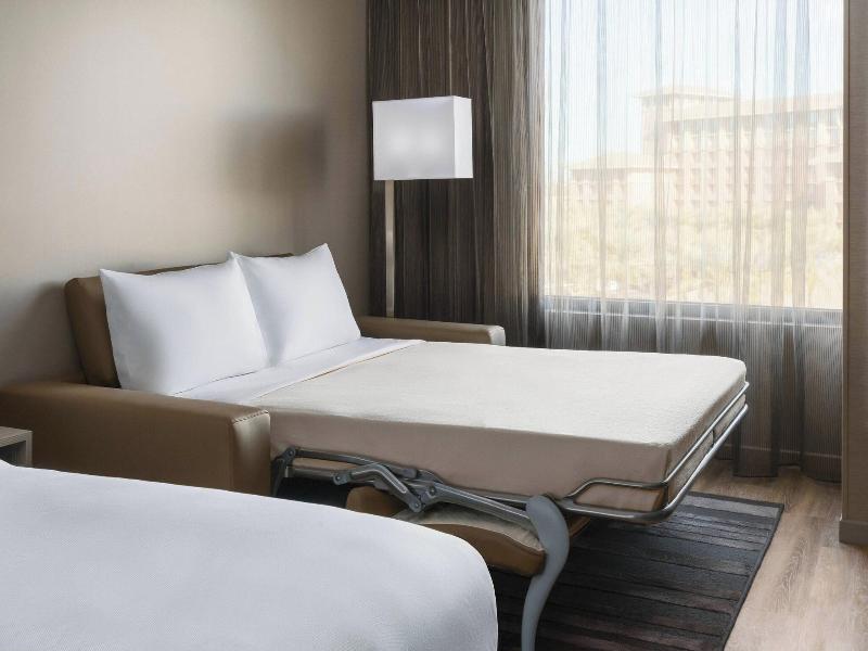 Ac Hotel By Marriott Scottsdale North image