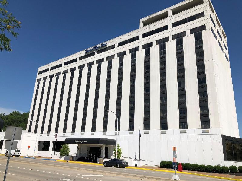 Capital Plaza Hotel
