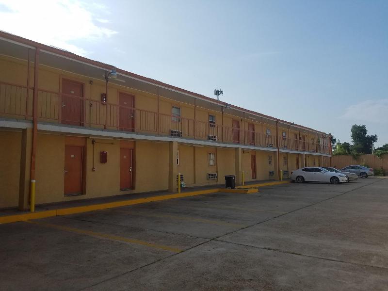Monte Carlo Motel image