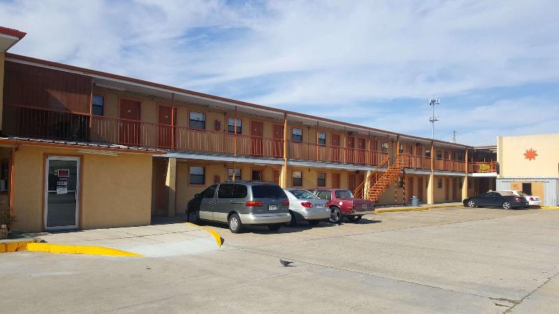 Monte Carlo Motel image