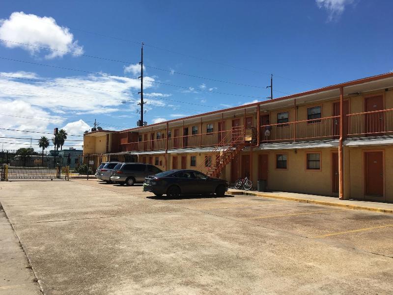 Monte Carlo Motel image