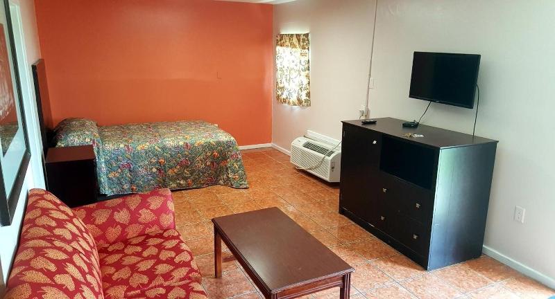 Monte Carlo Motel image