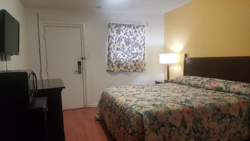 Monte Carlo Motel image
