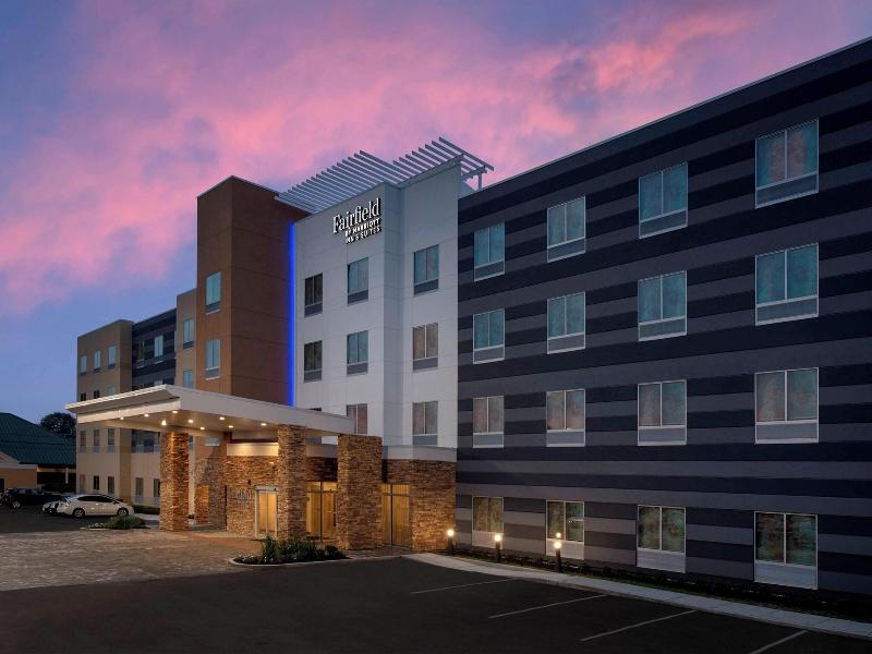 Fairfield Inn & Suites by Marriott New Orleans Met