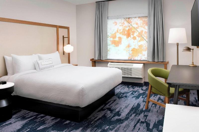 Fairfield Inn & Suites by Marriott New Orleans Met image