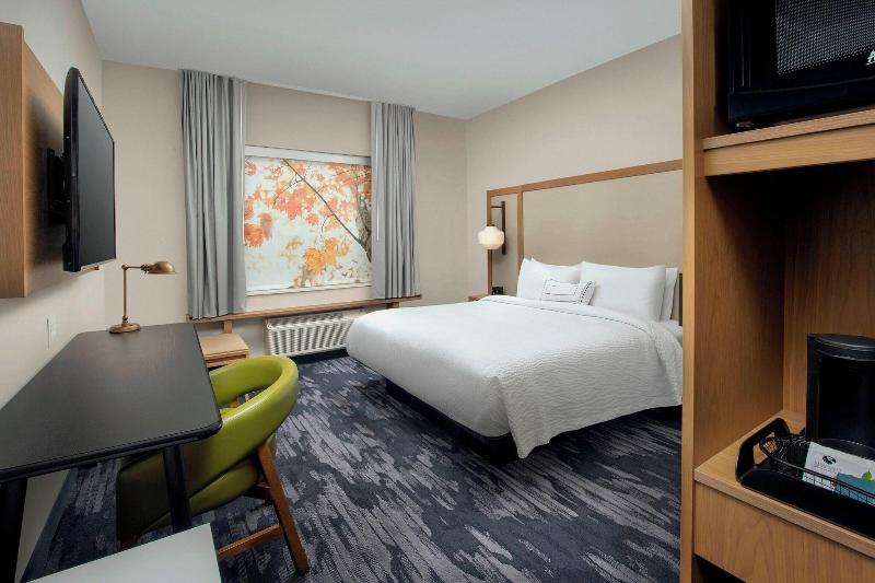 Fairfield Inn & Suites by Marriott New Orleans Met image