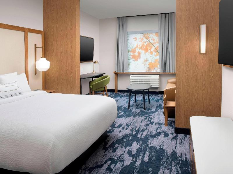 Fairfield Inn & Suites by Marriott New Orleans Met image