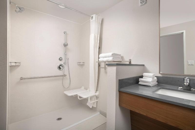 Fairfield Inn & Suites by Marriott New Orleans Met image