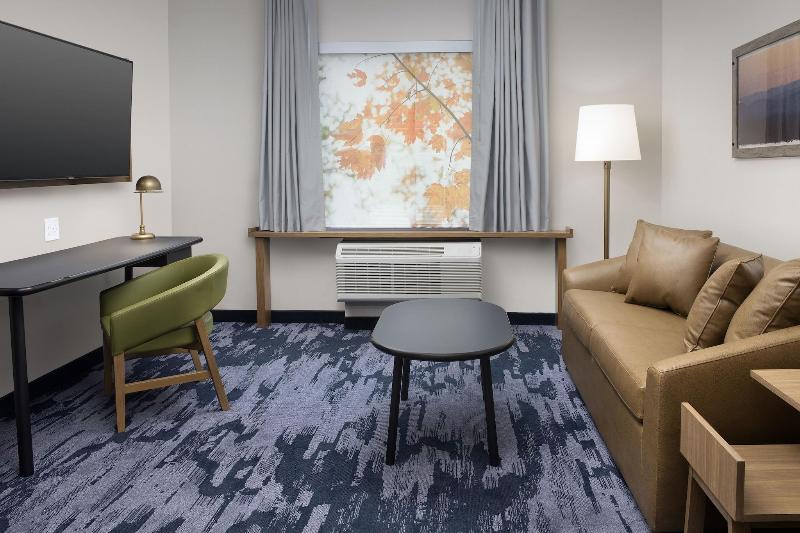 Fairfield Inn & Suites by Marriott New Orleans Met image