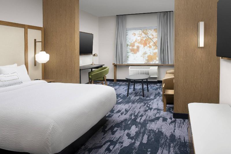 Fairfield Inn & Suites by Marriott New Orleans Met image