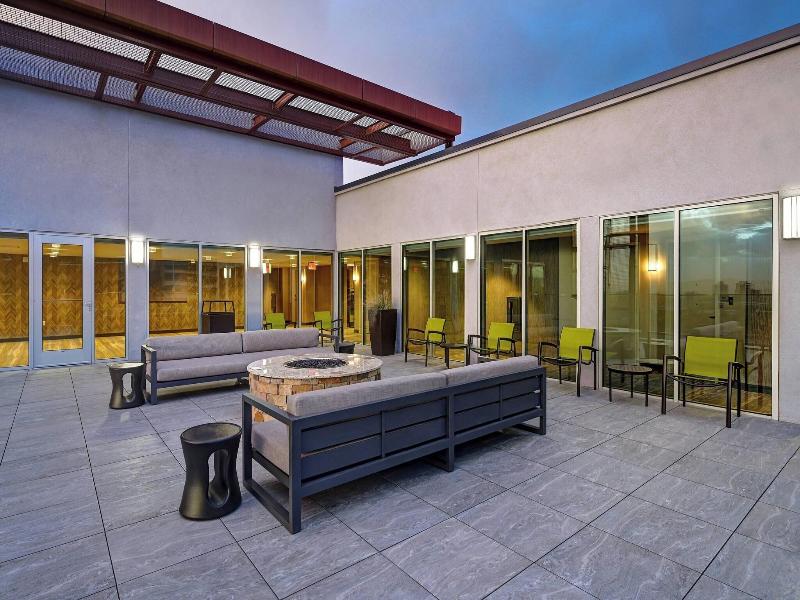 Springhill Suites By Marriott Albuquerque Universi