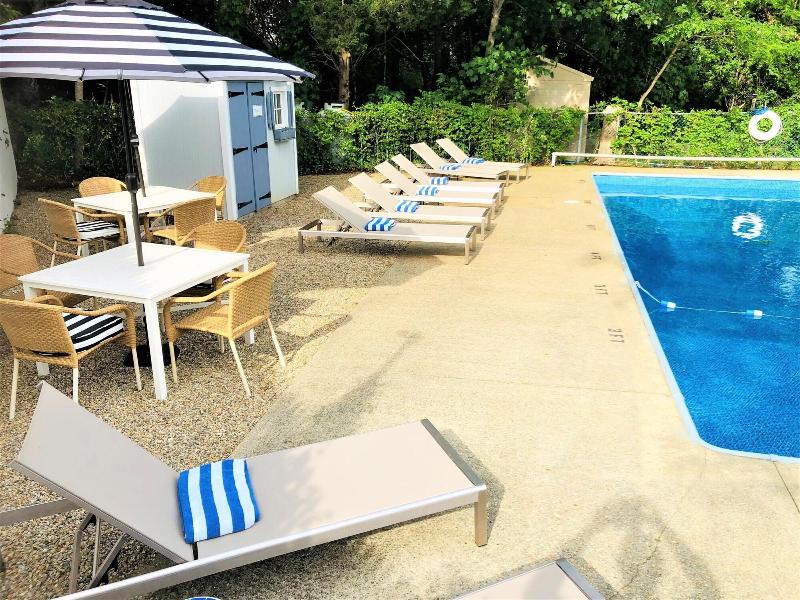 The Seagrove Suites & Guest Rooms image
