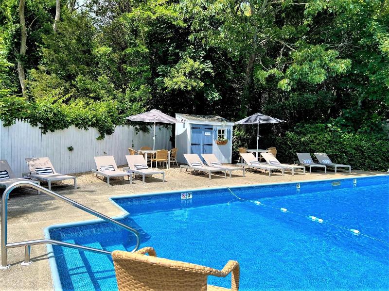 The Seagrove Suites & Guest Rooms image