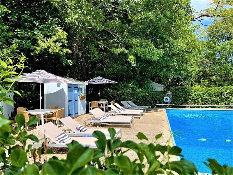 The Seagrove Suites & Guest Rooms image