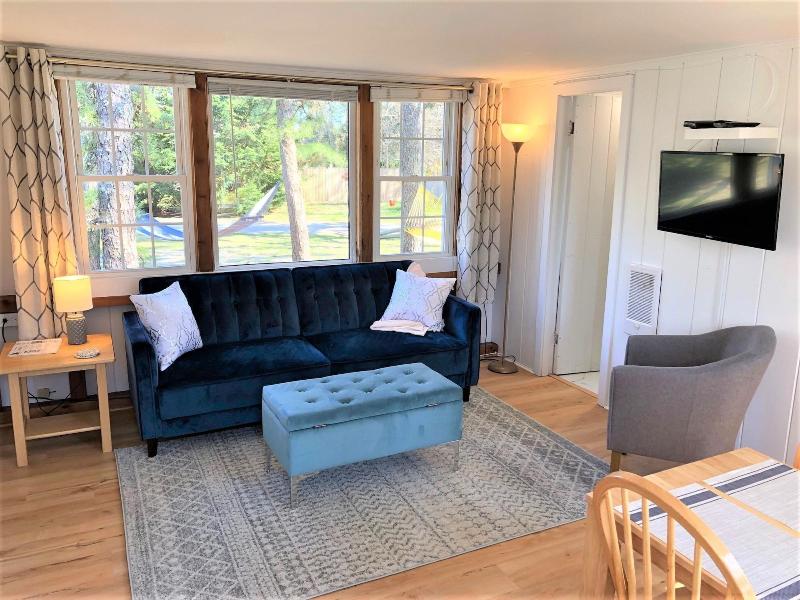 The Seagrove Suites & Guest Rooms image