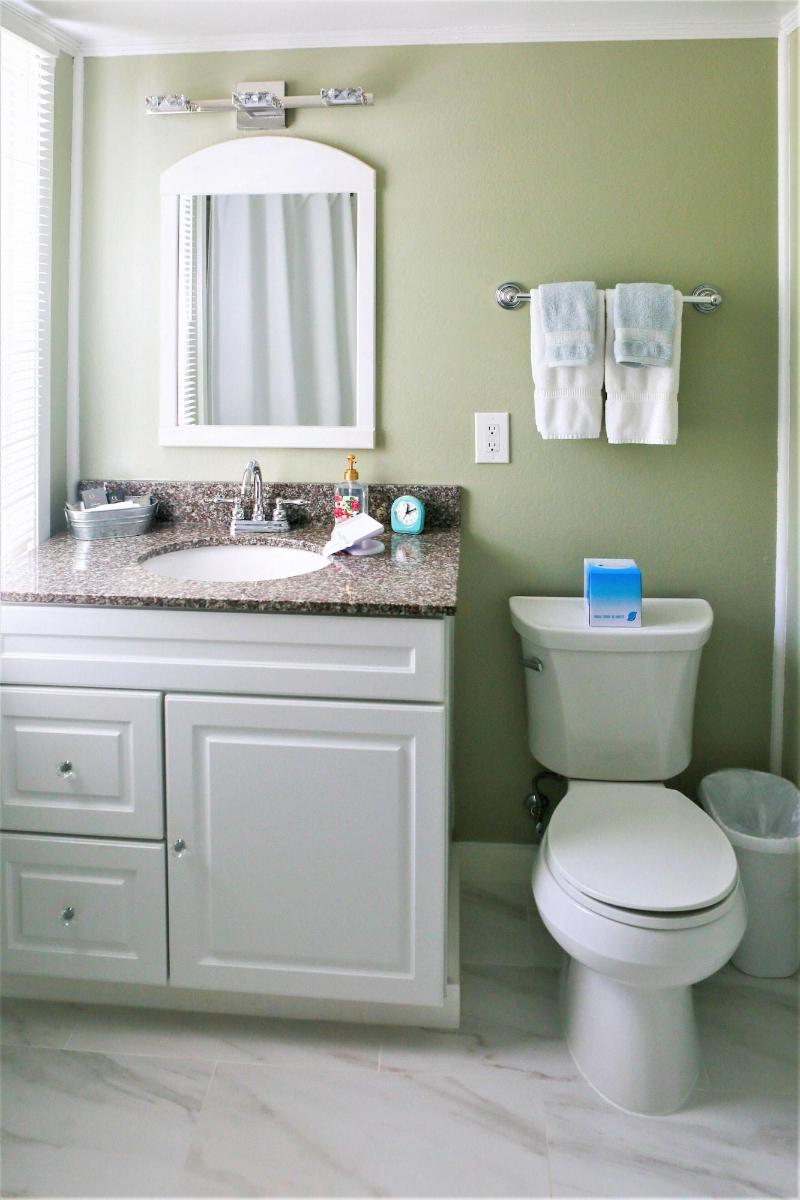 The Seagrove Suites & Guest Rooms image