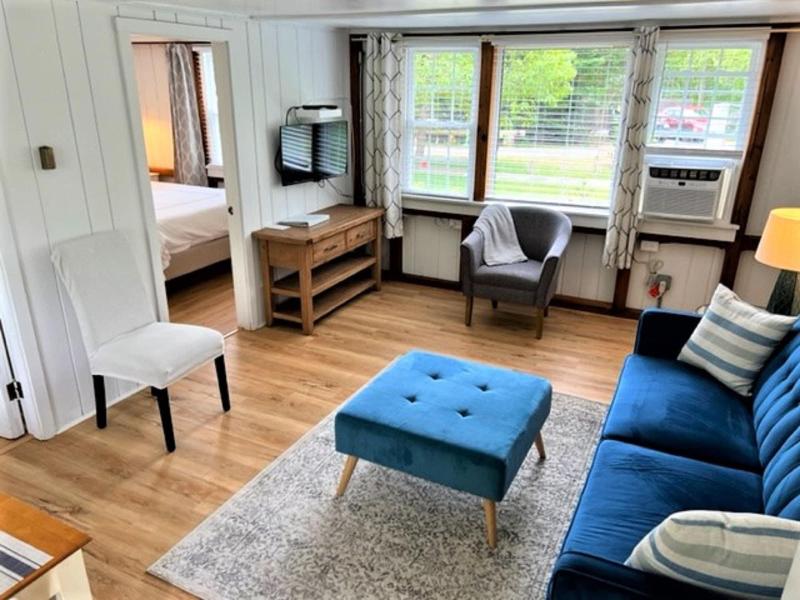 The Seagrove Suites & Guest Rooms image