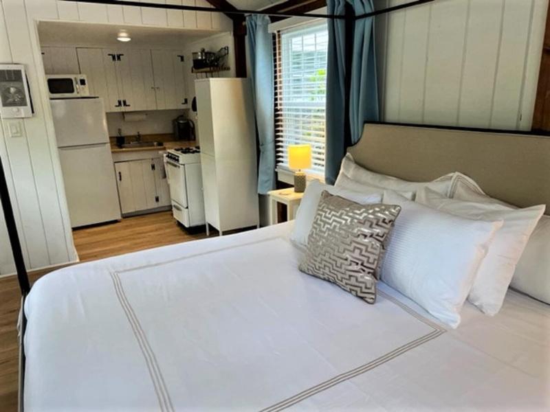 The Seagrove Suites & Guest Rooms image