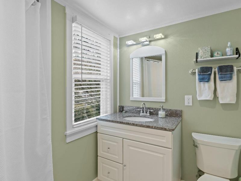 The Seagrove Suites & Guest Rooms image