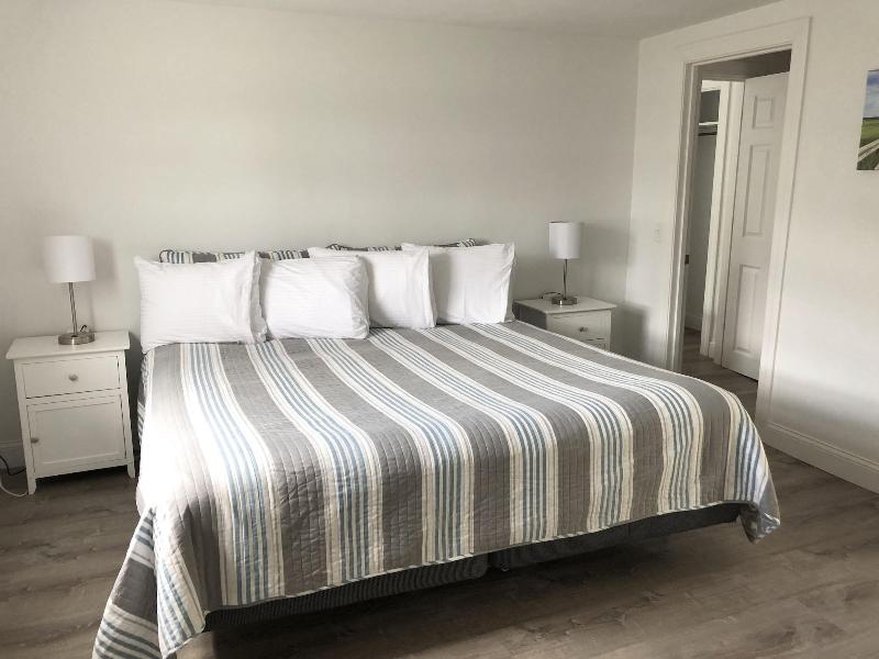 Kingfisher Oceanside image