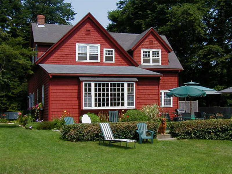 Woods Hole Passage Inn image