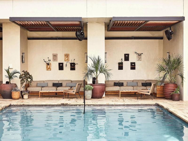 Austin Proper Hotel, a Member of Design Hotels image