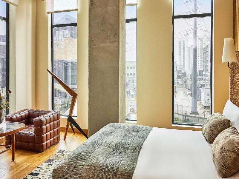 Austin Proper Hotel, a Member of Design Hotels image