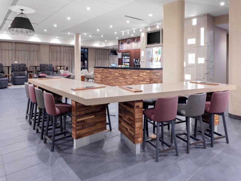 Courtyard By Marriott Cincinnati Mason image