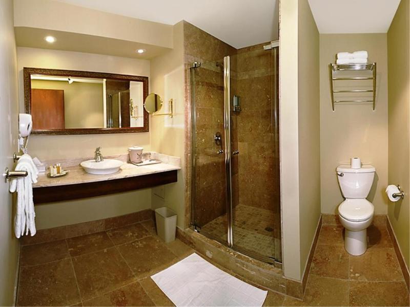 Hotel Brossard — photo 14