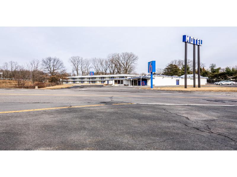 Motel 6 Schenectady, Ny image