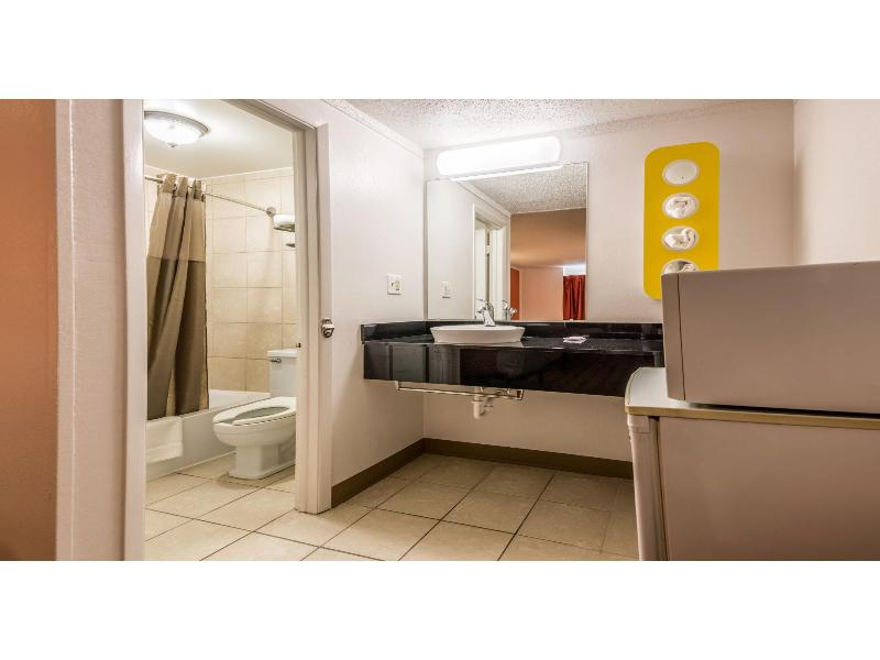 Motel 6 Schenectady, Ny image