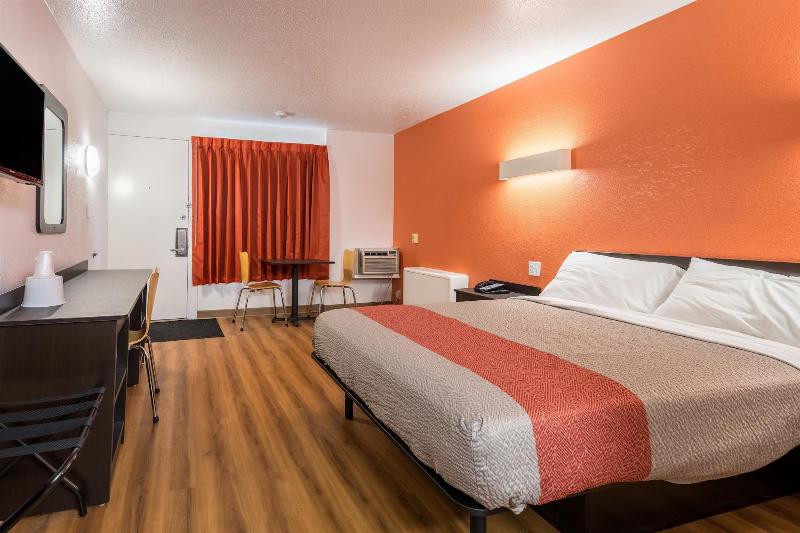Motel 6 Schenectady, Ny image