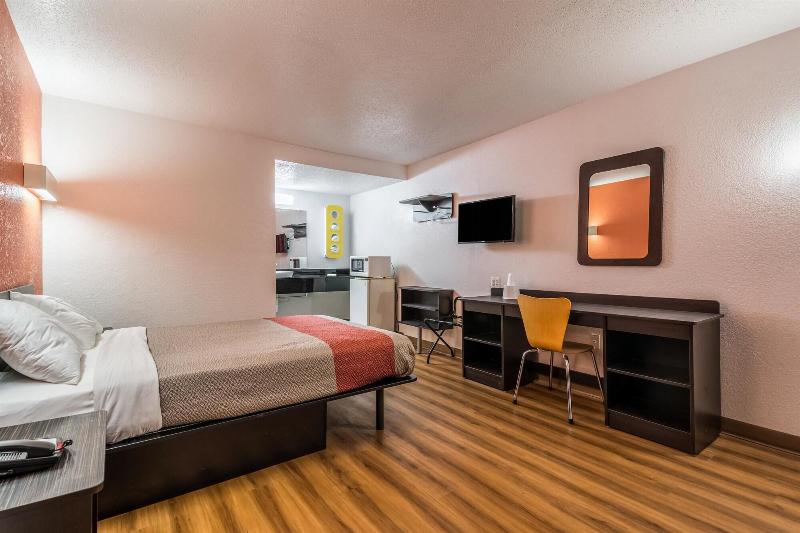 Motel 6 Schenectady, Ny image