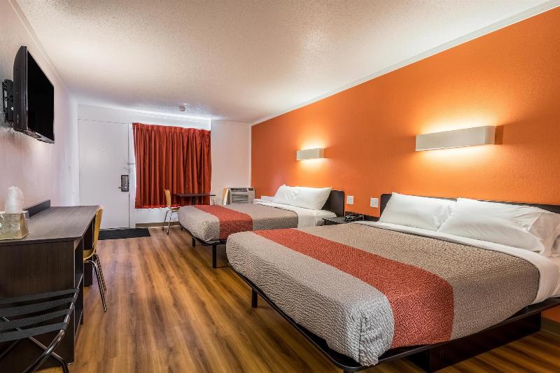 Motel 6 Schenectady, Ny image