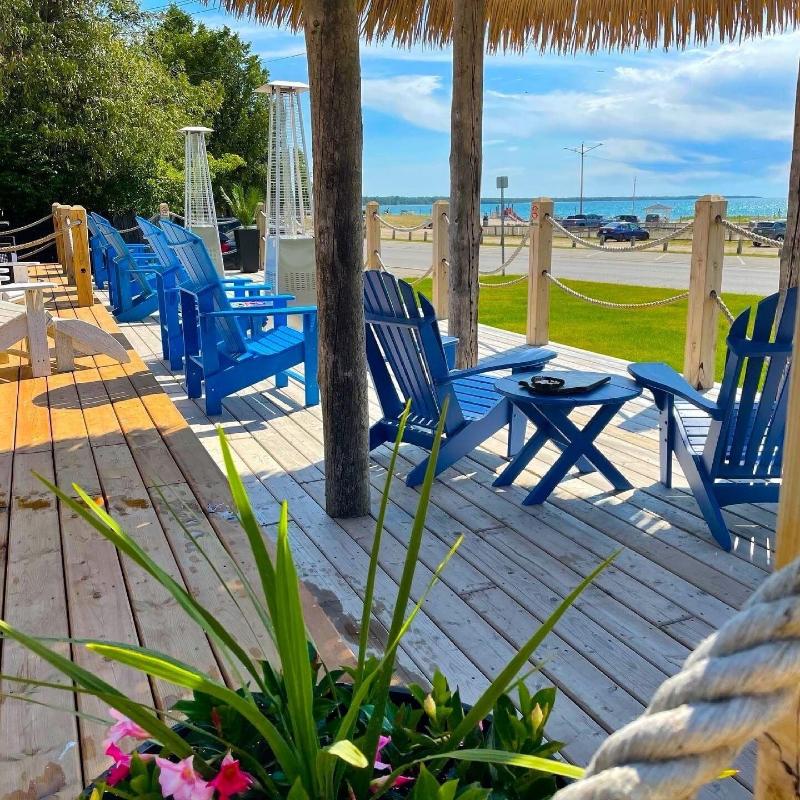 Paradise Inn On The Beach — general view