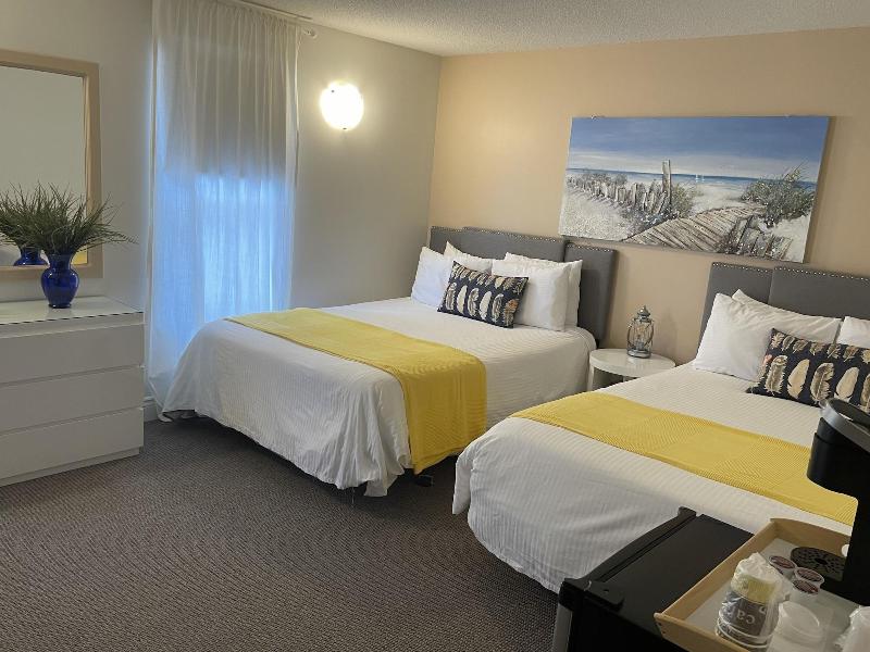 Paradise Inn On The Beach image