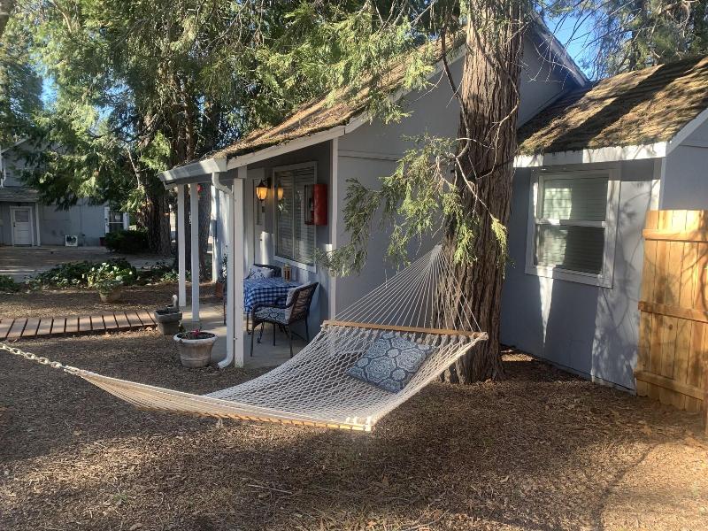 The Pines Motel And Cottages image